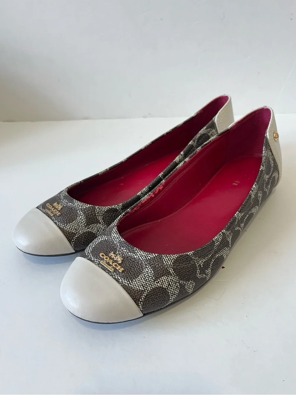 Coach Brown Signature Canvas White Cap Toe Ballet Flats Size 7.5B
